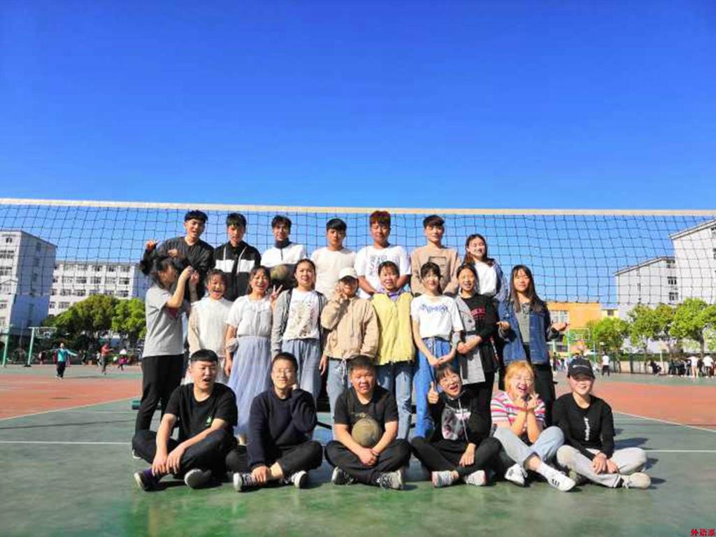 ok138cn太阳集团529在校荷球、排球联赛中取得佳绩