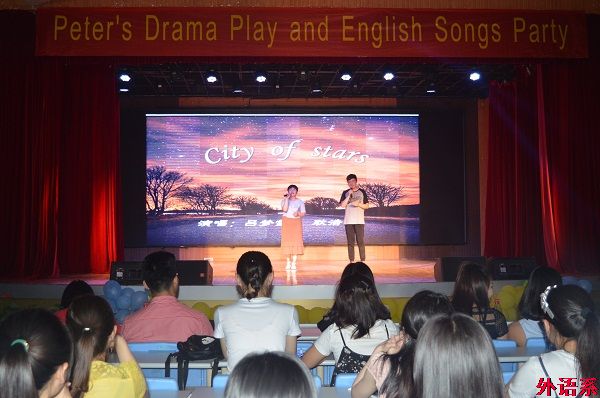 ok138cn太阳集团529举办英文话剧汇演