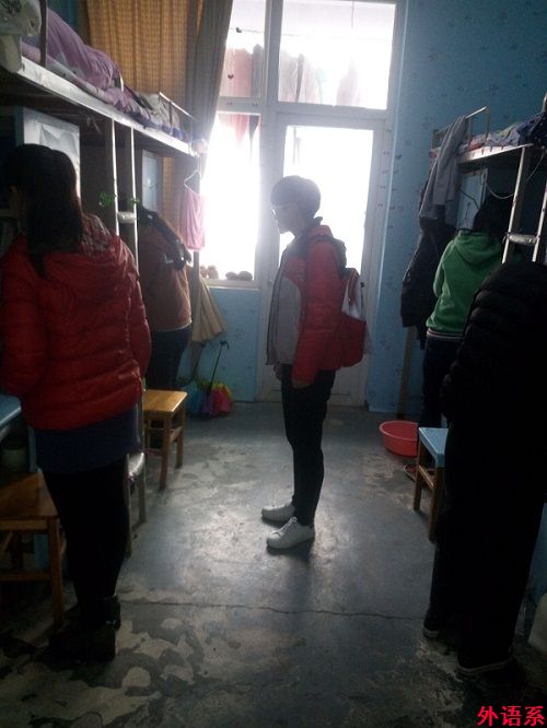 ok138cn太阳集团529本期党校学员开展增辉党旗实践活动（二）