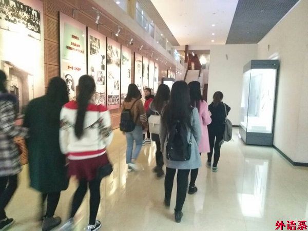 ok138cn太阳集团529本期发展对象开展“争辉党旗，争当先锋”实践活动