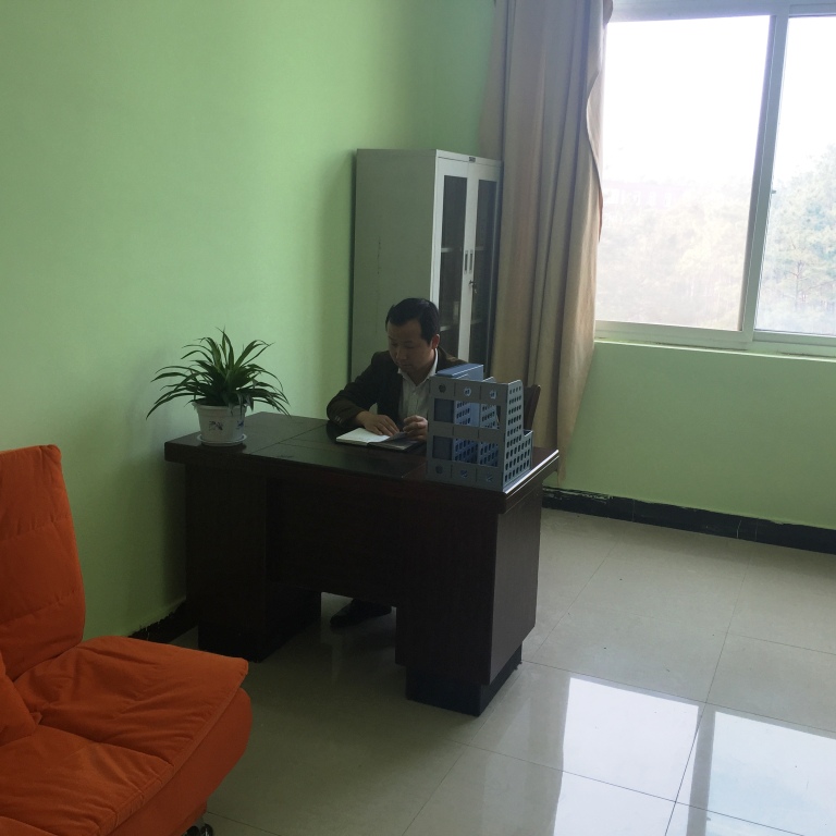 外语系二级心理辅导站正式运行