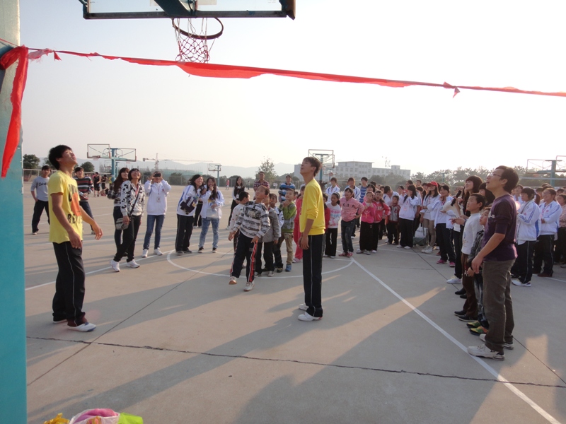 携手留守儿童 拥抱希望之梦