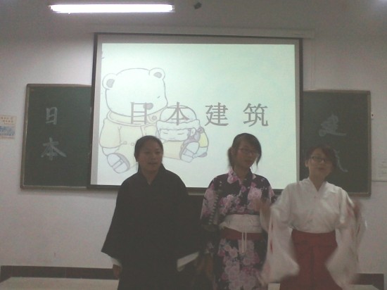 外语系2012-2013第二学期第二课堂开展情况赏析